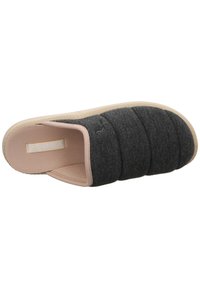 Gray fabric slide slipper with three padded sections, soft pink accents, and a beige textured outsole. Shows open back and rounded toe design.