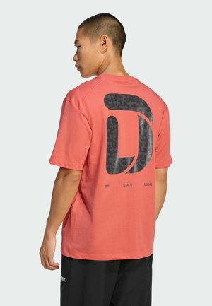 TEAM D GRAPHIC - Camiseta deportiva - semi lucid red