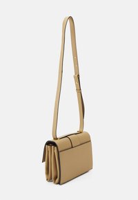Coccinelle ARLETTIS - Torba preko tijela - fresh beige