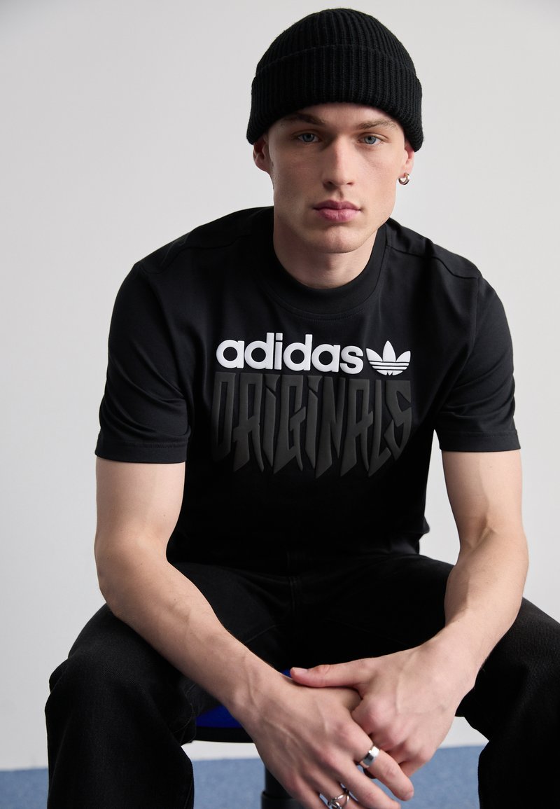 adidas-originals-t-shirt-print-black-zwart-zalando-be