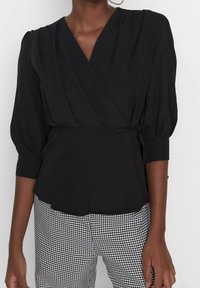Trendyol Camicetta - black