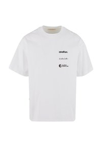 Trükipildiga T-särk - white