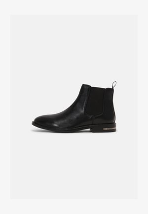 OLIVER CHELSEA BOOT - Classic ankle boots - black