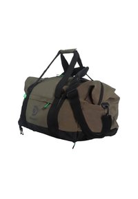 Bolsa de deporte hecha de un duradero tejido verde oliva con detalles en negro, que cuenta con correas de transporte dobles, una cremallera y un logotipo distintivo.