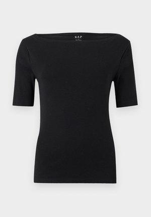 Schwarzes, figurbetontes Kurzarmoberteil mit U-Boot-Ausschnitt aus glattem Stoff, Größe klein, auf hellem einfarbigem Hintergrund präsentiert.