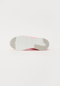 Miniaturna slika 5