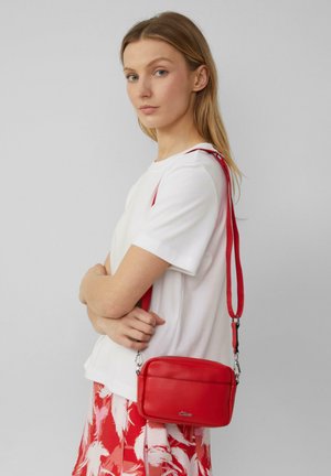 Cross body bag - rot
