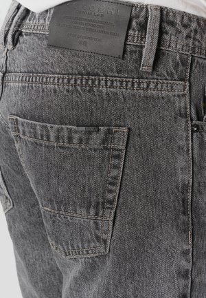 Koroshi, Shorts vaqueros - black denim