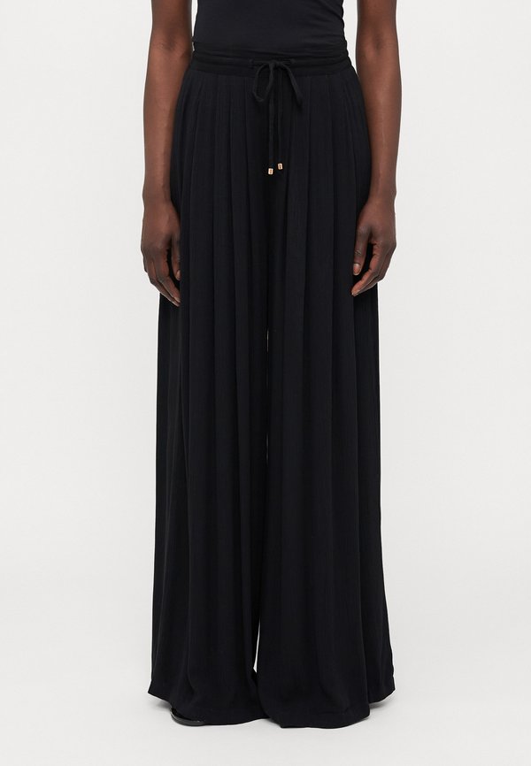 ONLCHIARA PANTS  - Trousers