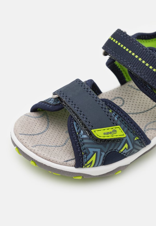 MIKE 3.0 - Walking sandals4