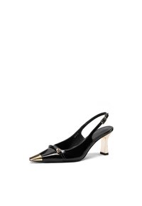 Décolleté in vernice nera con punta a forma di bico in oro, piccoli dettagli dorati e tacco leggero a forma affusolata.