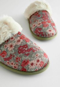 Laura Ashley Papuci de casă - green