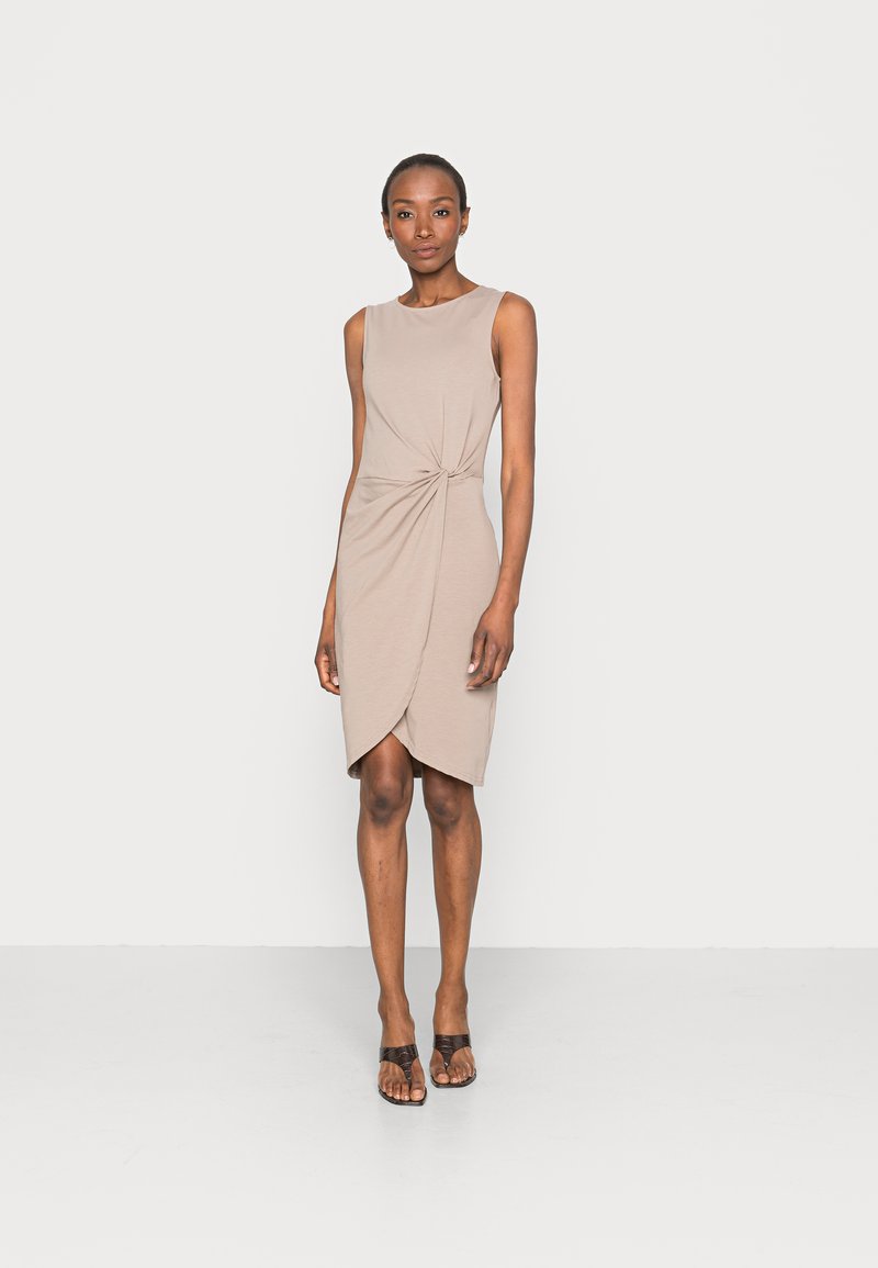 Anna Field Vestido de malha - brown