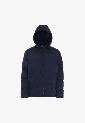 Marineblauer Daunenjacke mit Kapuze, ausgestattet mit einem Reißverschluss auf der Vorderseite und einem gesteppten Design. Hergestellt aus einem glatten, leichten, isolierenden Material.