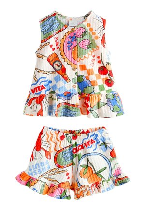 Bezrekawnik na guziki i szorty z elastycznym pasem z kolorowymi ilustracjami jedzenia i owoców oraz marszczonymi brzegami.
