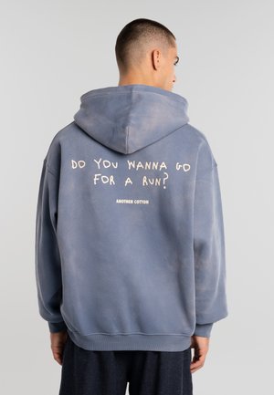 WANNA GO WASHED - Hoodie - washed sky blue