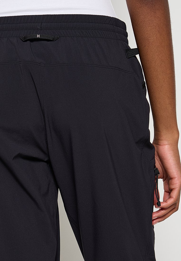 ROC LITE SLIM FIT