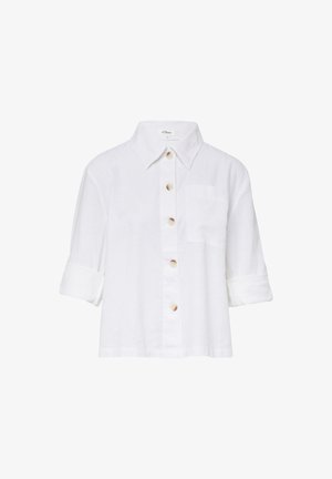 Witte linnen shirt met een geknoopte halslijn, korte mouwen, een knoopsluiting aan de voorkant en een enkele borstzak. Met natuurlijk uitziende knopen.