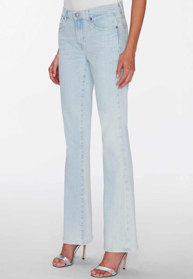 7 for all mankind BOSLIILLYOUCHO Jeans Bootcut light blue/lightblue denim Zalando.at