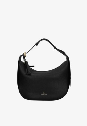 Borsa a tracolla in pelle nera con tracolla regolabile, cerniera laterale con nappina e piccolo logo dorato vicino alla base.