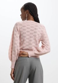 Calliope TRAFORATA - Maglione - rosa