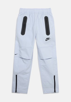 Nike Sportswear, UNISEX - Pantalones deportivos - deep night/black