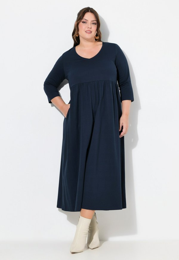 COUTURE EMPIRE COL V MANCHES 3/4 POCHES - Jerseykleid - marine