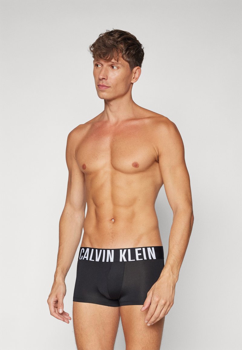 Calvin Klein Underwear LOW RISE TRUNK INTENSE POWER 3 PACK - Boxerbriefs - white/mediterranea