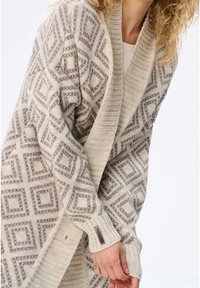 blue shadow Chaqueta de punto - beige