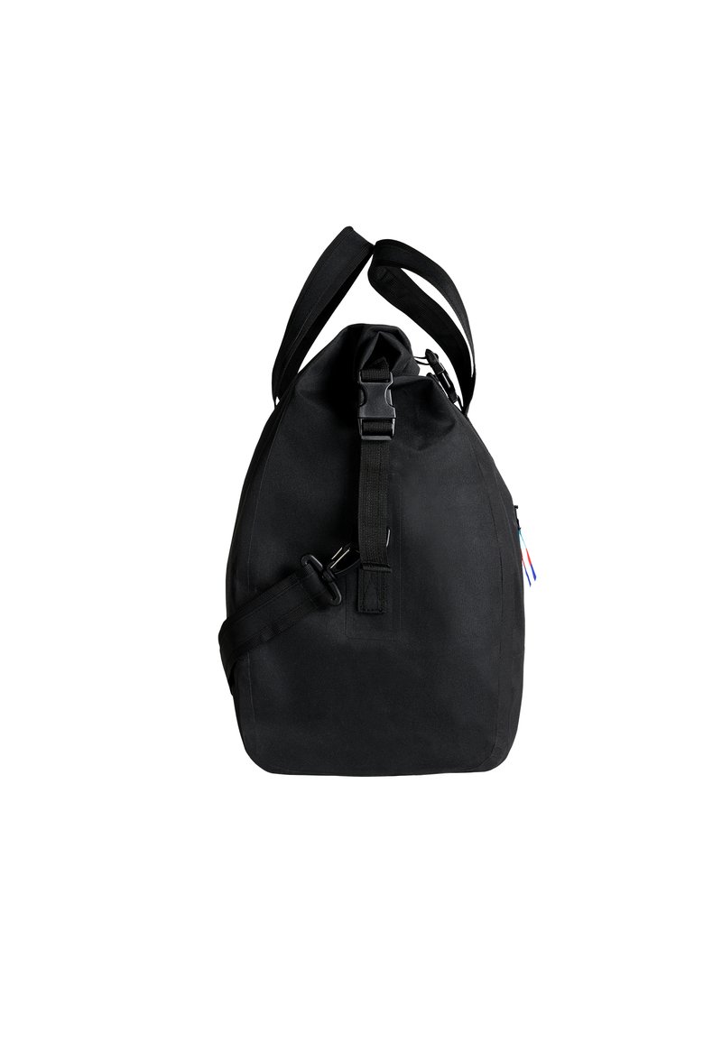 70 x 29 x 32 cm 70 L Adjustable / Removable Shoulder Strap Waterproof