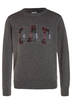 Ciemnoszary sweter z dzianiny z długimi rękawami i ściągaczami, z wyblakłymi kraciastymi literami "GAP" na piersi.