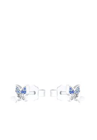 Orecchini a forma di farfalla in argento con accenti di gemme blu e trasparenti. Ogni farfalla presenta dettagli intricati e una finitura lucida.