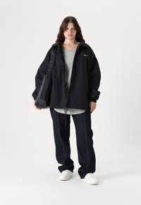 Nike Sportswear Lichte jas - black