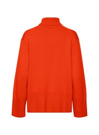 Pulover portocaliu cu guler înalt, cu o croială relaxată, cu manșete și tiv cu nervuri. Fabricat din material tricotat moale, are o textură simplă și detalii minime.