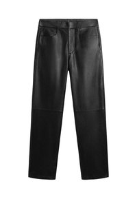 Schwarze Lederhosen mit geradem Schnitt, ausgestattet mit Fronttaschen und einer glatten Textur, ergänzt durch ein minimalistisches Design ohne sichtbare Beschläge.