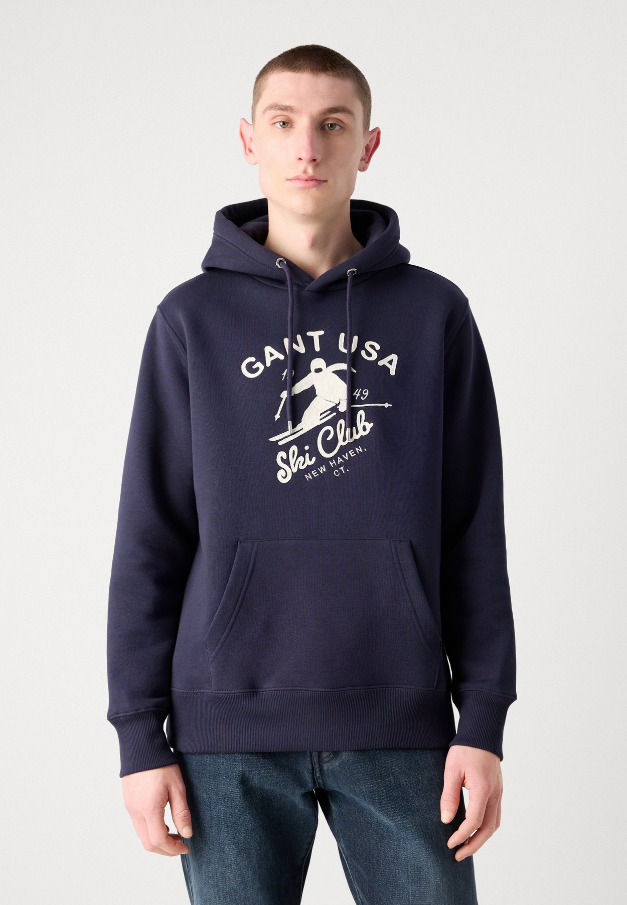 GRAPHIC HOODIE