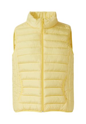 Geel mouwloos vest met een hoge kraag, horizontale quilting, een ritssluiting aan de voorkant en zijzakken. Zachte textuur en lichtgewicht ontwerp.