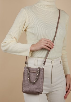 Gianni Chiarini, Sac bandoulière - violett