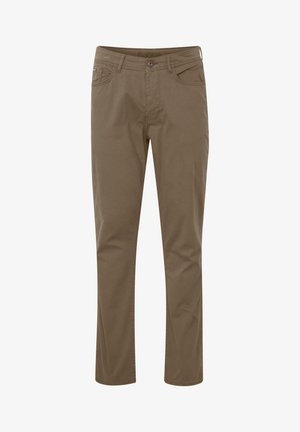 Hnědé kalhoty vyrobené z hladké bavlněné tkaniny, s rovnými nohavicemi, předními kapsami a jedním dekorativním knoflíkem.