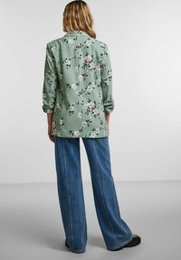 Pieces PCBOSELLA  zielony melanż