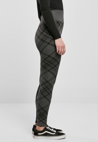 Urban Classics SEAMLESS HERITAGE - Leggings - Trousers - asphaltcheck