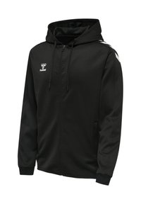 Zwarte hoodie met ritssluiting en trekkoorden, wit hummel-logo op de borst en witte chevron-strepen op de schouder.