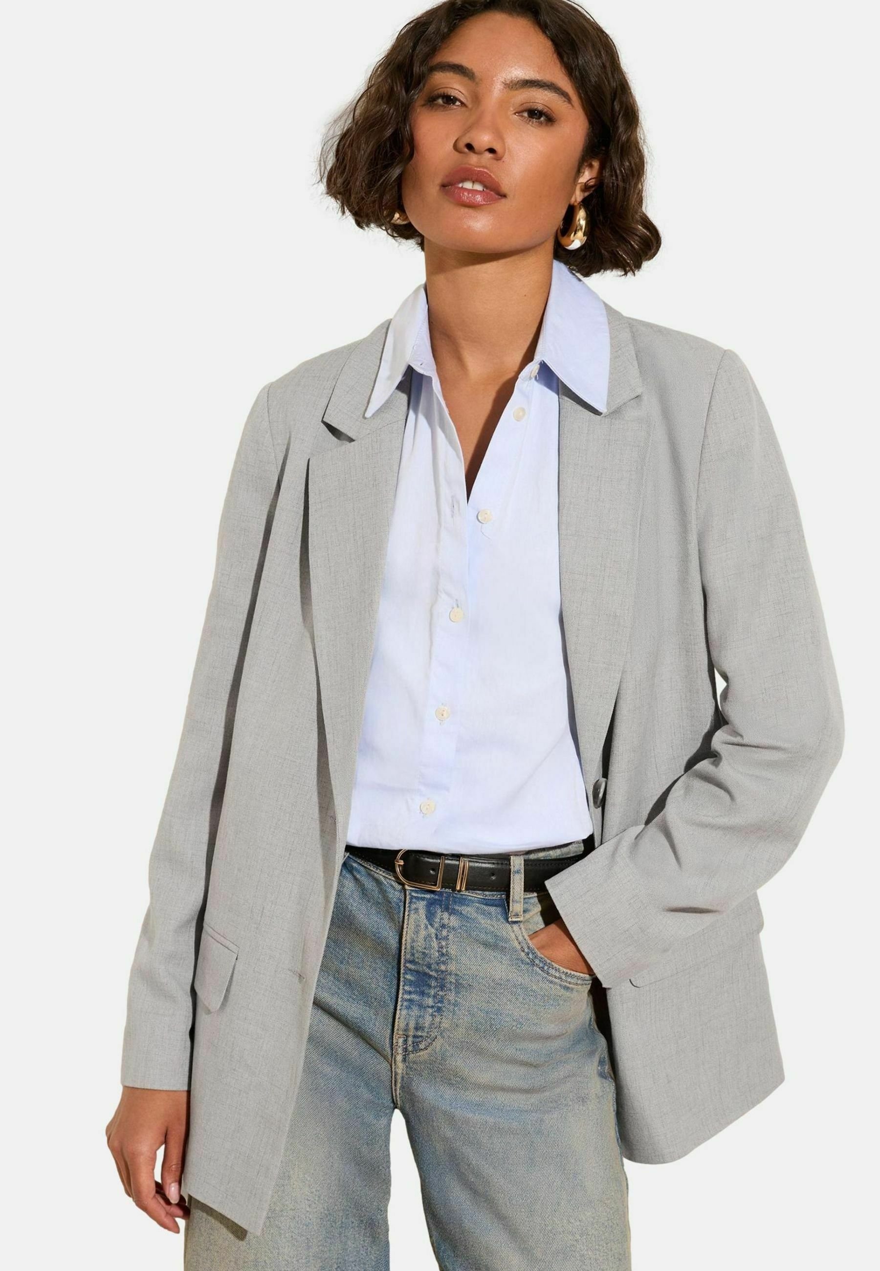 Friends Like These REGULAR FIT BOYFRIEND PREMIUM TAILORED