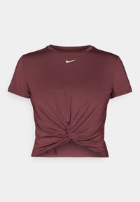 Bordeauxfarbendes T-Shirt aus Baumwollmischung mit kurzen Ärmeln, rundem Halsausschnitt und geknotetem Vorderteil. Mit weißem Nike-Logo auf der Brust.