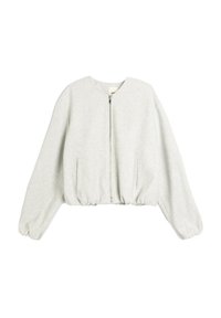 Harmaa lyhyt crop-sweatshirt, joka on valmistettu pehmeästä materiaalista. Siinä on vetoketju, ribbauskankaiset hihansuut ja sivutaskut. Yksinkertainen pyöreä pääntie ja rento istuvuus.