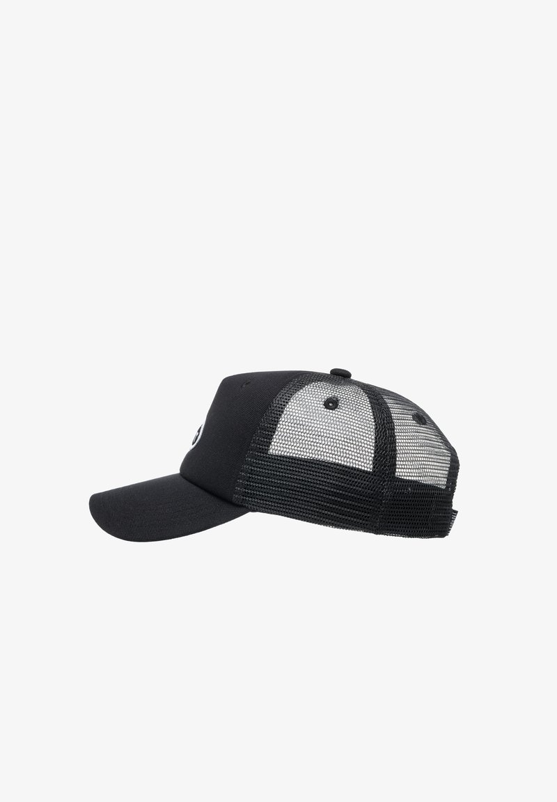 Musta lippis, jossa on kiinteä etupaneeli ja verkkokangas takana. Varustettu kaarevalla lippareunalla ja säädettävällä muovisella napsulukolla. Logotieto etuosassa.