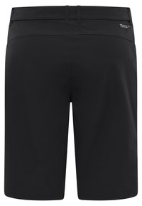 Schwarze Shorts aus einem glatten, leichten Stoff. Mit einem flachen Bund, doppelten Gürtelschlaufen und einem subtilen Logo-Design auf der Rückseite.