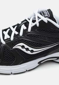 Saucony RIDE MILLENNIUM UNISEX - Sapatilhas - black
