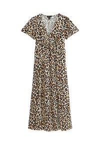 Maxiklänning i leopardmönster tillverkad av lätt material. Har V-ringning, korta ärmar, ingående midja och en svängande kjol med en sidofålla.