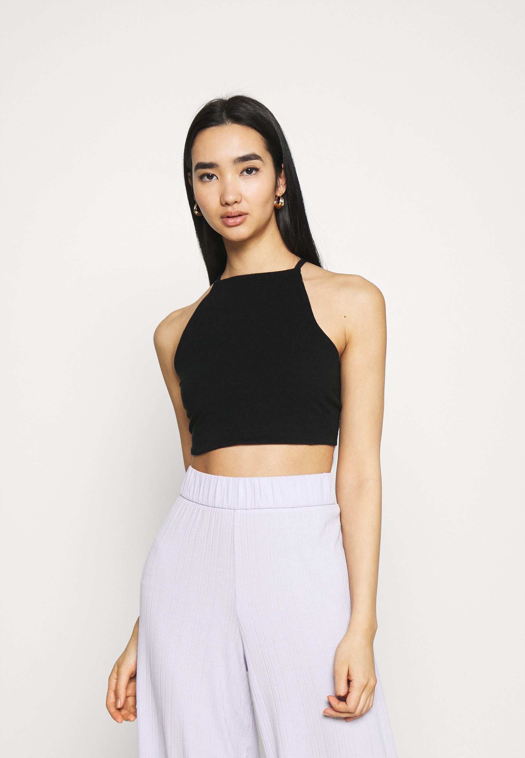 Hollister Co. OPEN BACK WRAP HALTER 